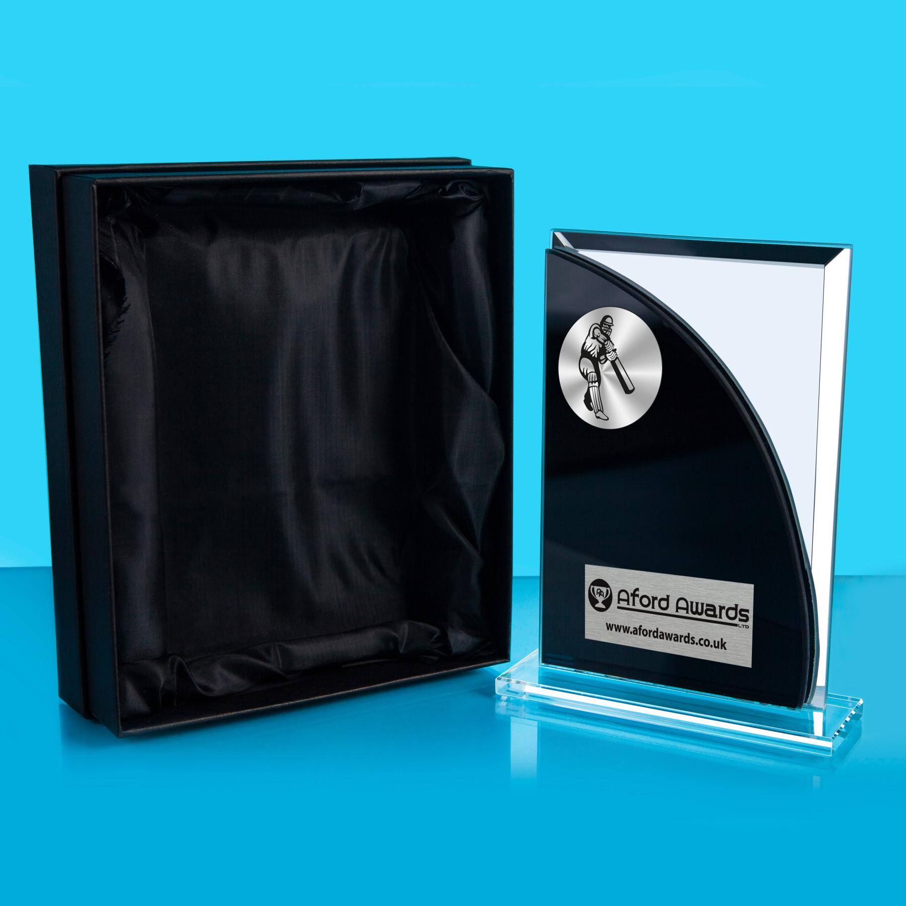 Cricket Black/Mirrored Glass Plaque