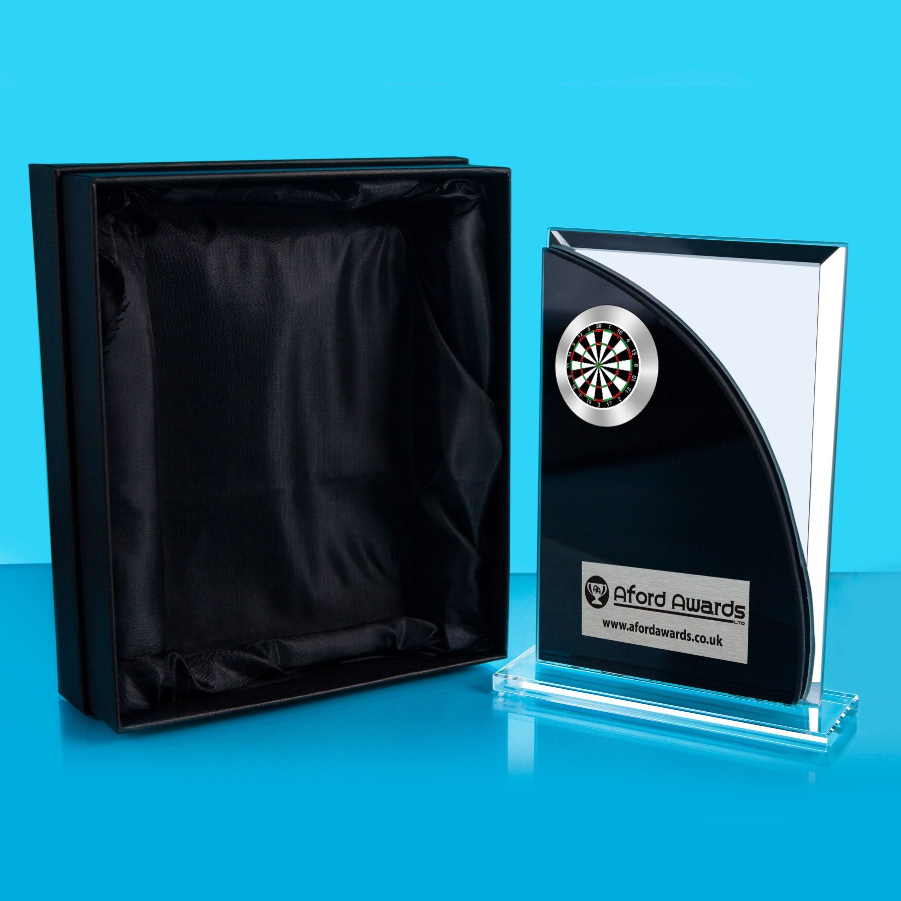 Darts Black/Mirrored Glass Plaque