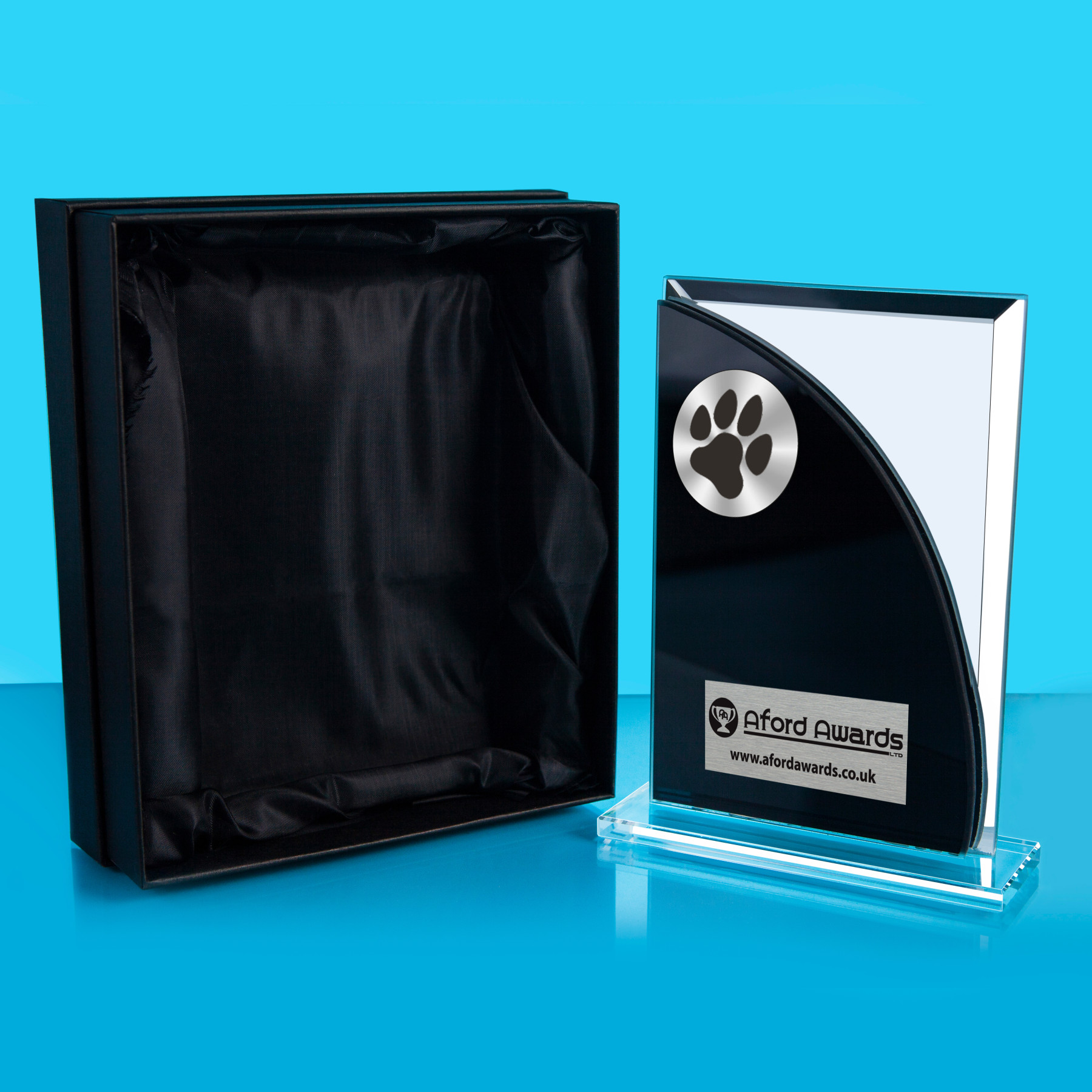 Dog Black/Mirrored Glass Plaque