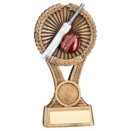 Gold Cricket Round Wreath on V Riser